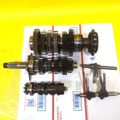 Yamaha YZF R1 2004-2006 OEM MOTOR TRANSMISIÓN ENGRANAJES TRANNY Foto 1 de 4