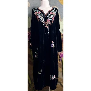 Johnny Was Ardell Embroidered Black Velvet Midi Dress Plus 1X - Picture 1 of 13