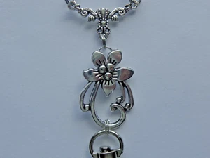 CLASSY GRAY GLASS BEADS SILVER FLOWER BEADED LANYARD ID BADGE HOLDER NECKLACE - Picture 1 of 6