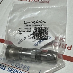 New Swagelok SS-QC4-B1-400 1/4" Bulkhead Quick Connect Body - Picture 1 of 1