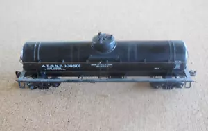 HO Scale Athearn AT & SF Tank Car #100801 Santa Fe - Picture 1 of 3