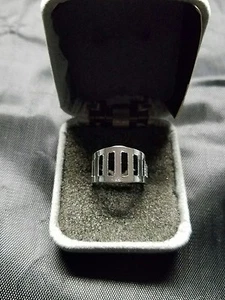 Women's Adjustable Ring  - Picture 1 of 2