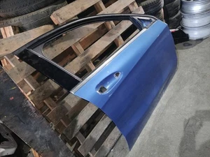 puerta delantera derecha para MERCEDES-BENZ CLASE A (W176) 180 2012 1190864 - Imagen 1 de 13