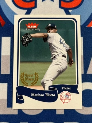 2004 Fleer Award Winner Mariano Rivera #463 Excellent Yankees HOF - Image 1 of 2