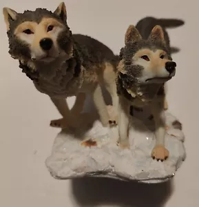 Vintage classic wildlife wolf doe figure stand on rock - Picture 1 of 11