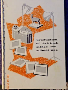 Slide Production of 2x2 Inches for School Use 1967 Booklet - Bild 1 von 8