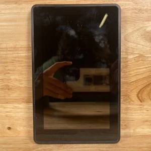 Amazon Kindle Fire 1st Gen D01400 Black 7.0" IPS LCD (512MB+8GB) Android Tablet - Picture 1 of 6