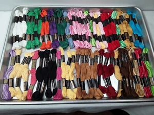 Lot of 65 skeins J.P. Coats Cotton Floss Needlepoint/Embroidery Thread - Picture 1 of 6