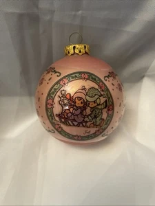 Vintage 1994 PRECIOUS MOMENTS Glass Ball HOLIDAY Ornament Rose Gold With Box - Picture 1 of 6