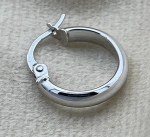 Einzelne 9 kt Weißgold Creolen 375 Italien durchbohrt Ersatz 0,38 g - Bild 1 von 6