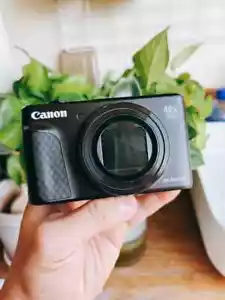 Canon PowerShot SX740 HS Digital Camera 20.3MP 40x Optical ZoomWi-Fi & Bluetooth - Picture 1 of 4