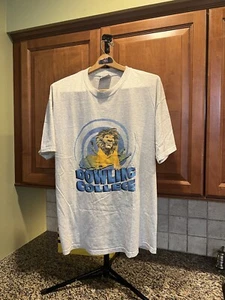 Vintage 90's Dowling College - “Why Follow?” Lion Graphic Tee - Men’s XL - 📸👀 - Picture 1 of 12