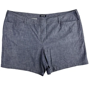 Land's End Chambray Shorts Women's 24W Blue Flat Front 6.5" Inseam Mid-Rise - Picture 1 of 7