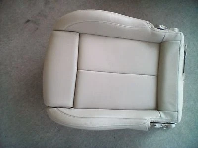 Conjunto de cojín de asiento delantero derecho Nissan 87300-JL41C - cuero Infiniti G37 OEM Foto 1 de 4