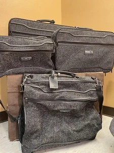 Vintage Jordache Black tweed 4 Piece Luggage Set- - Picture 1 of 6