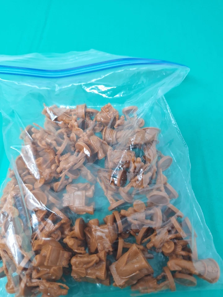 Juego de mesa Risk GodStorm reemplazo soldados nórdicos elefantes dioses marrón rojizo Foto 1 de 2