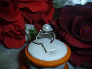 Anello donna naturale acqua dolce bellissima perla bianca zirconi - Foto 1 di 12