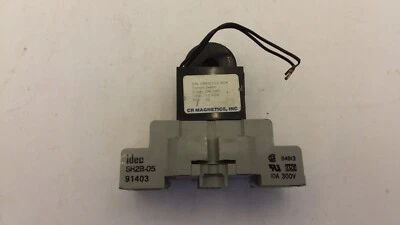 CR CR9321-LC-ACA CURRENT SWITCH/SENSOR 100AMP 240VAC MAX 50HZ-400KHZ W/ BASE - Image 1 of 4