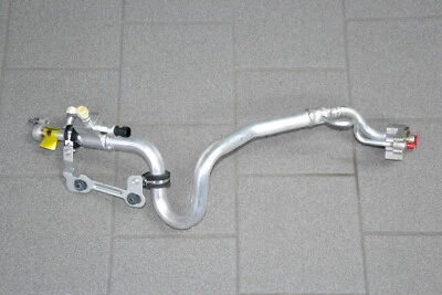 Maserati Ghibli QTP. Tubo de manguera de aire acondicionado para línea de aire acondicionado Foto 1 de 4