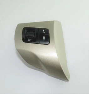 13222330 Vauxhall Corsa D Interruttore Del Volume Del Volante Originale (Beige) - Picture 1 of 3