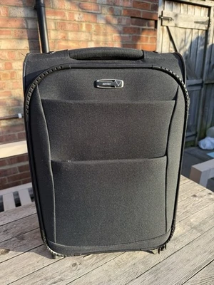 Antler Cabin Bag 2-Wheel Travel Suitcase with Handle Dimmensions 50/37/20 - Image 1 of 4