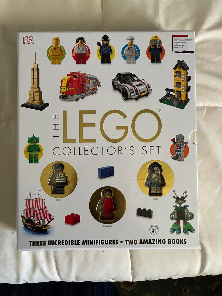 2016 The LEGO Collector's Set 3 Minifigures & 2 Books Minor Shelf Wear