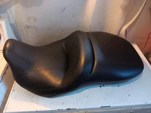 Harley Davidson Street Glide Motorcycle Low Profile Touring Seat 24688 ? - Foto 1 di 15