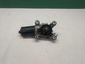 1998-2003 Nissan Frontier Front Windshield Wiper Motor OEM - Picture 1 of 14