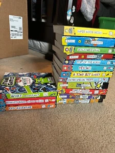 Tom Gates Series by Liz Pichon. Books 1-12 plus three more titles 13, 14 and 15. - Picture 1 of 3