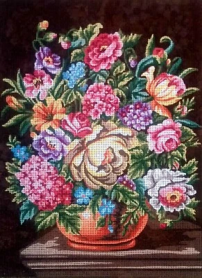 Needlepoint tapestry painted canvas 40.113 - Flowers (16"x20") GobelinL - Image 1 of 2