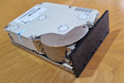 Hard disk Vintage! Fujitsu M2624T 513MB 3.5 IDE funzionante da formattare - Immagine 1 di 4