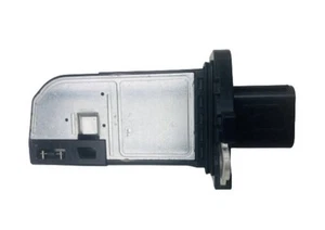 GENUINE FoMoCo FIESTA MK7 ST180 1.6 TRANSIT 2.2 MAF SENSOR 8V2112B579AA - Picture 1 of 2