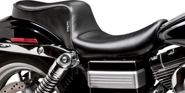 Le Pera Cherokee 2-Up Seat #LF-021 WG Harley Davidson Dyna 2004-2005 — 第 1/1 张图片