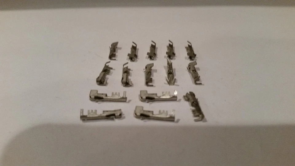 (15) DELPHI AUTOMOTIVE TERMINALS 12089340-L FEMALE 150 SERIES TIN - Image 1 of 1