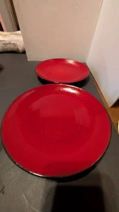 ONEIDA SUNSET ROUND SET 2 SALADS 8.25"  RED ON BROWN   EXC  USED COND - Picture 1 of 4