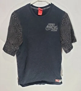 Mens Vintage Nike Air Athletics 1982 Sleeve T Shirt RN# 56323 CA# 05553 Sz Sm - Picture 1 of 7