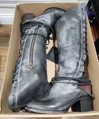 Steven Coal Freebird 女式 8 码及膝石手工皮靴 — 第 1/4 张图片