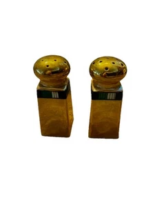 VINTAGE JAPANESE PORCELAIN SALT/PEPPER SHAKERS WITH GOLD ETCHING, STAMPED JAPAN  - Picture 1 of 10