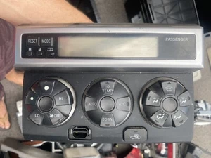 03-09 2003 -2009 Toyota 4Runner Heater A/C AC Climate Temperature Control Pane - Picture 1 of 2