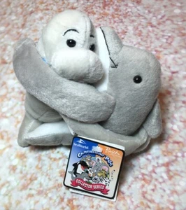 SEA WORLD BUSCH GARDENS Plush DOLPHINS CONSERVATION PALS Plush 5" Hugging Toy - Picture 1 of 3