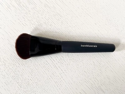 bareMinerals Luxe Performance Brush BRAND NEW RRP £25 - Image 1 of 4