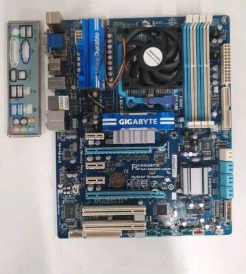 GIGABYTE GA-890GPA-UD3H HT3.0 AM3 DDR3 Motherboard With AMD Athlon II X4 640 - Image 1 of 4