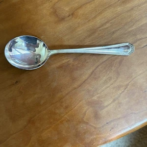 Rogers Bros Purity Plate Soup Spoon - Picture 1 of 6