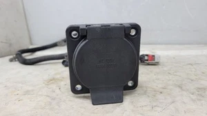 2023 GMC Sierra 1500 Bed Outlet Socket Wiring Harness 120V 26K Miles - Picture 1 of 12