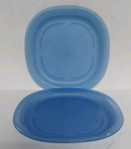 TUPPERWARE Microwave Lunch Plates BLUE - Lot of 2 (3398B-2) 9.5 in X 9.5 in - Picture 1 of 8