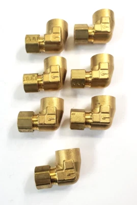 FEMALE ELBOW 90 DEG. FLARE 1/2-18 TUBE SIZE 3/8" X 9/16-24 COMPRESSED LOT OF 7 - Image 1 of 4