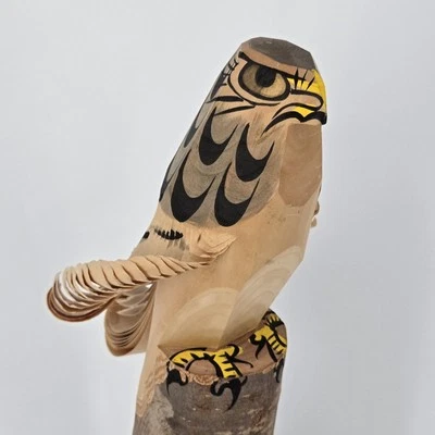 Escultura de arte popular japonés firmada talla halcón de madera Sasano-Bori Otaka Poppo Foto 1 de 4