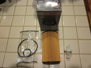 Engine Oil Filter-Premium Oil Filter Bosch 3980 - Picture 1 of 9