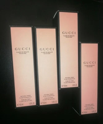 GUCCI FLUIDE DE BEAUTE.  FINE NATURAL.  NATURAL FINISH   FLUID FOUNDATION - Image 1 of 4