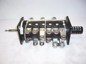 S825 S213 Salzer Rotary Switch S825US1A1909-00 12-749658-10 10/94 - Picture 1 of 9